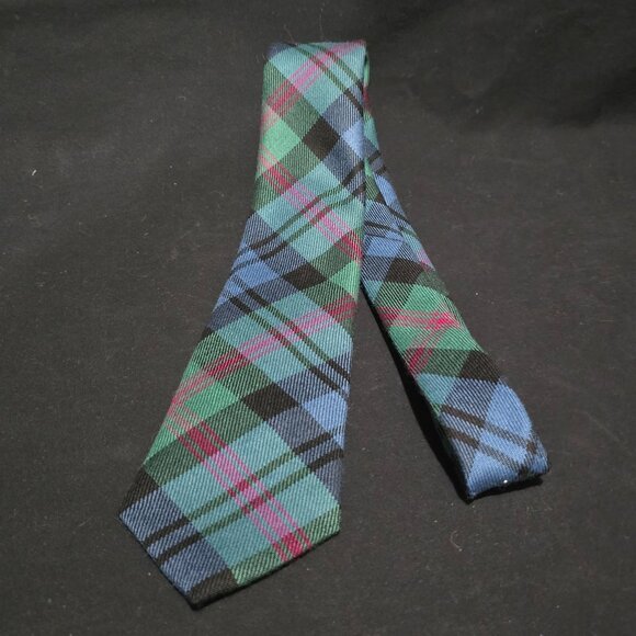 LOCHCARRON Highlander Collection Scotland Lambswool Necktie Blue Green Red 57" - Picture 2 of 5